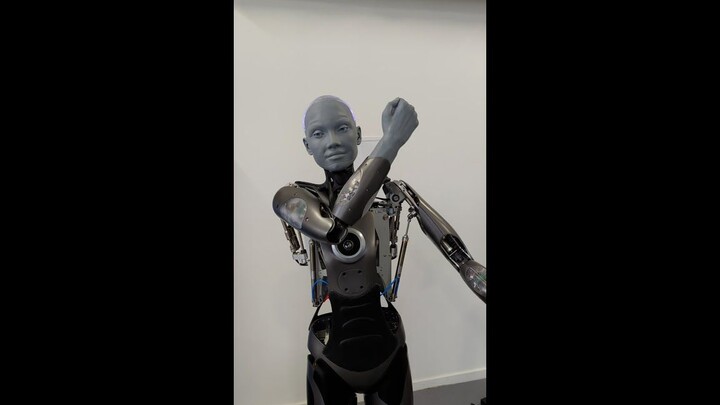 和世界上最先进的仿生命机器人对话！最后一句话细思极恐