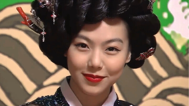 【كيم مين هي】·عيون غامرة رقيقة·