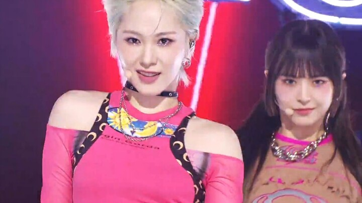 EVERGLOW's latest comeback track SLAY 230827 performance stage