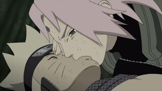 Sakura Gives Her Mouth To Mouth Resuscitation To Naruto