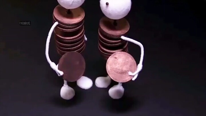 It's so scary. Fortunately, it's just an animation. I can't imagine what I would do if it were real.