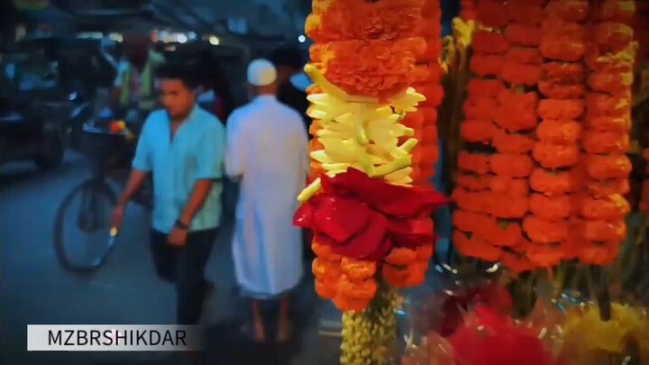 মানুষের প্রিয় হতেও অর্থনৈতিক যোগ্যতা লাগে, অর্থশূন্য মানুষ কখনো কারো প্রিয় হয় না। ❤️‍🩹🥀