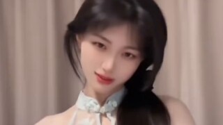 [นี่คือ Bing Xin ตัวน้อย] การเต้นรำเชิงซัมล่าสุดของ Xiaobingxian ที่สนุกสนานอย่างแท้จริง และฉากการชำ
