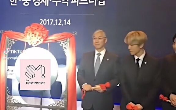 You come up with the title~