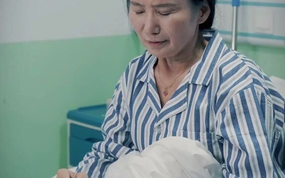 แม้ต้องเดินหน้าท่ามกลางแสงย้อน แต่หัวใจกลับมุ่งสู่แสงสว่าง; ผู้กำกับบอกว่าถ้าตอนนี้ปัง ก็จะทำภาคต่อเ