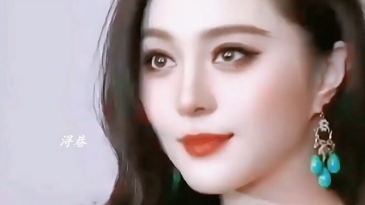 When these three people appear at the same time, I don't know who to look at!!