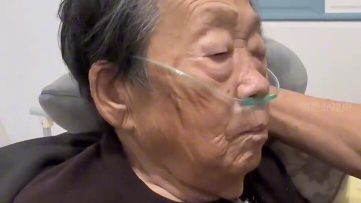 “โชคดีที่ความปรารถนานั้นเงียบไป ไม่เช่นนั้นก็จะหูหนวก”