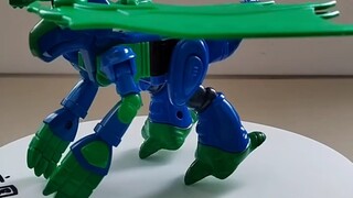 Cuộc phiêu lưu của Lolo Star Jie đã tái bản Tyrannosaurus Rex. Mặc dù đôi cánh bị lỏng, nhưng lớp sơ