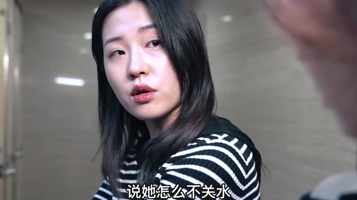 Cô gái ăn buffet thật lãng phí: cứ không vui là đổ bỏ đồ, cuối cùng bị trừng phạt trong “Lãng Phí”