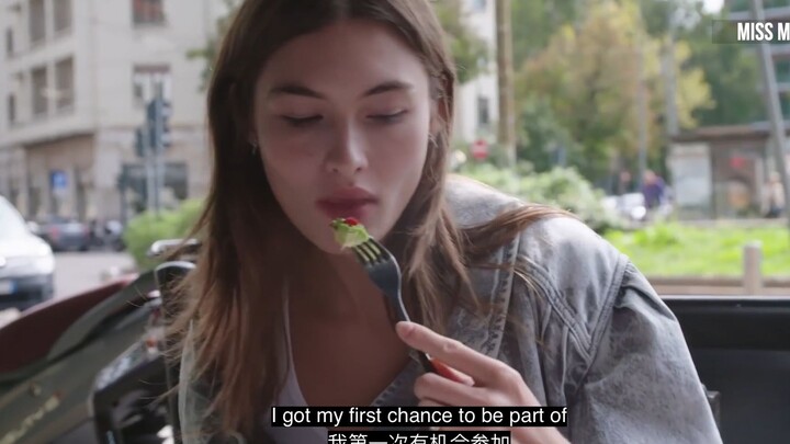 Supermodel Grace Elizabeth’s Real Daily Life