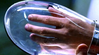 David Duchovny is the World's Greatest Hand Model | Zoolander | CLIP