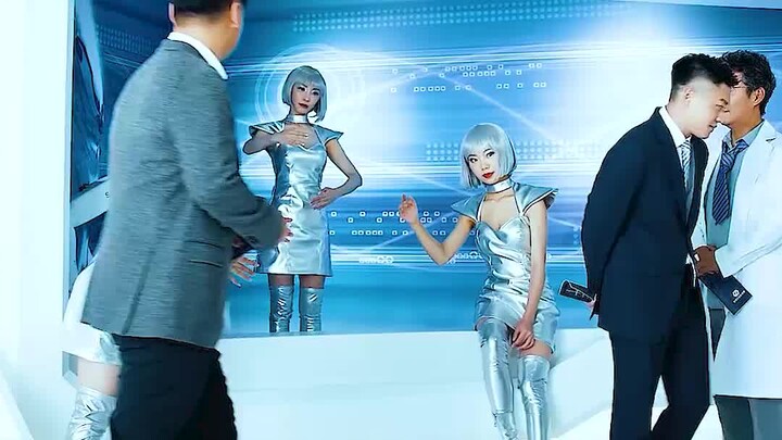 The city is full of tricks; I'm heading back to the countryside.