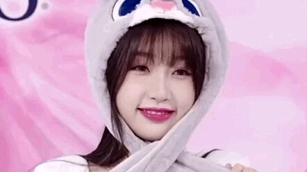 Dư Thư Hân luôn sở hữu một sức hút khiến ai cũng muốn bắt chước theo!