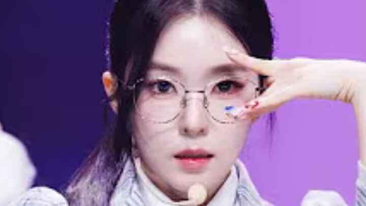 Màn trình diễn ca khúc chủ đề "Biggest Fan" trong lần trở lại solo của IRENE