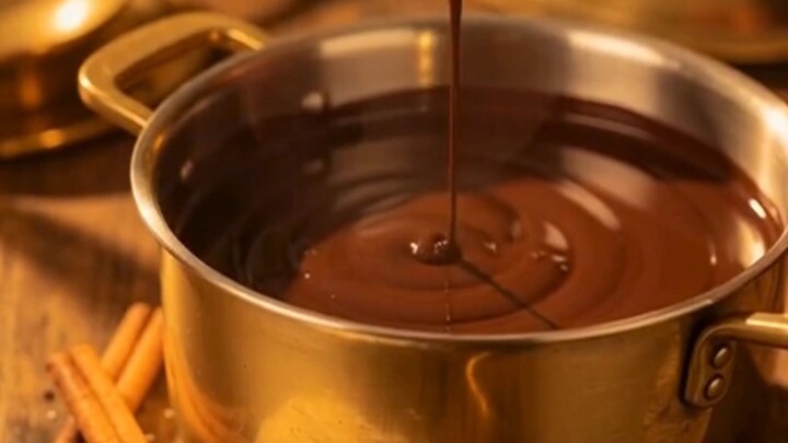 The History of Chocolate: Aztec Rituals to European Courts - Factsmatic
