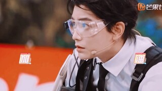 玩这个游戏最帅的男人出现了！！！