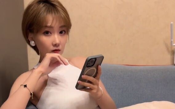 จะมีผู้ชายคนไหนที่ปฏิเสธเมียที่รู้วิทยายุทธ์ได้ล่ะ