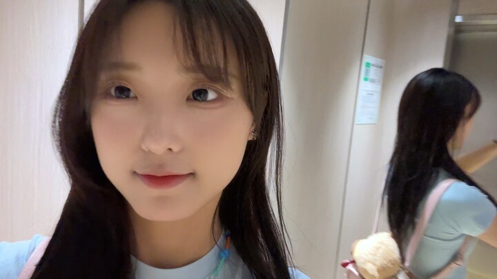 A Daily Vlog Only You Can See [Surprise]