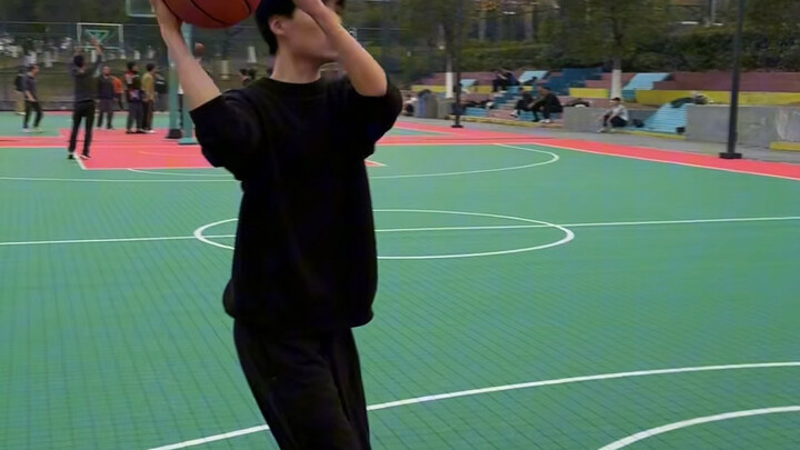 «الإخوة الذين يحبون التمريرات المتقنة»