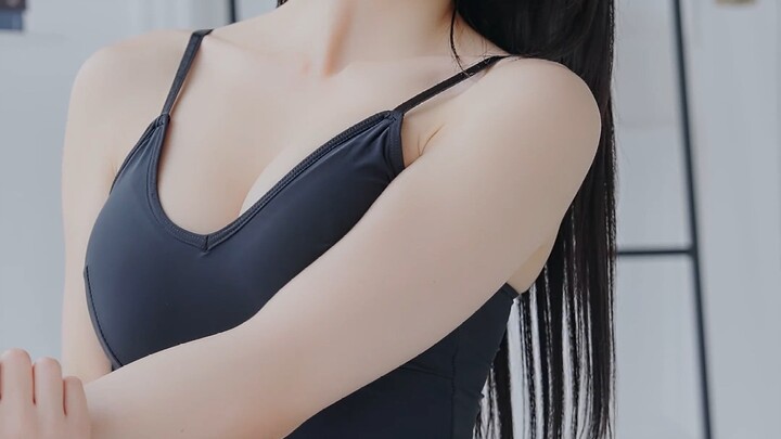 การแต่งตัวด้วยชุดโยคะและฮอตแพนท์ของพี่สาวฮีซอล