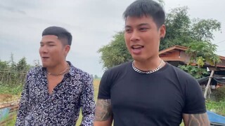 กลับมาดูรถอาร์มกะนวนที่เกิดอุบัติเหตุ