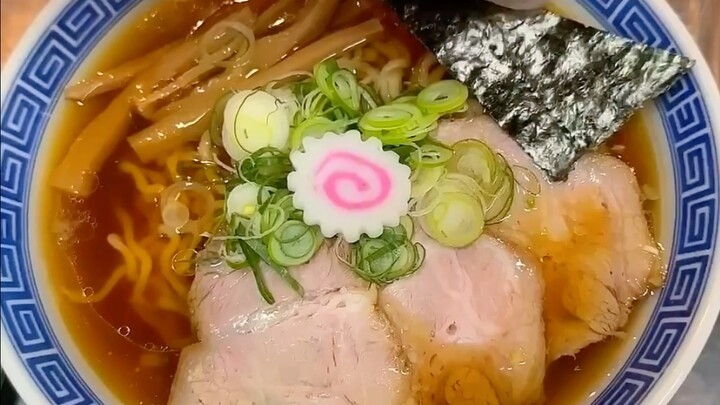 อาหารราเม็งแผงลอยข้างถนนในญี่ปุ่น สะอาดและถูกสุขลักษณะ!