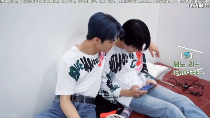 Bộ ba điểm mì gạo