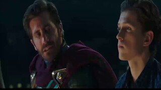 Setelah kematian Iron Man, Spider-Man menangis sepanjang hari, tetapi dalam sekejap mata, ia memilik