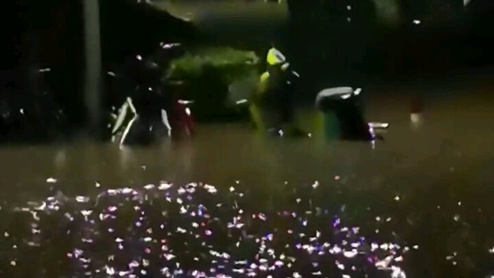 武汉，华科内涝实况