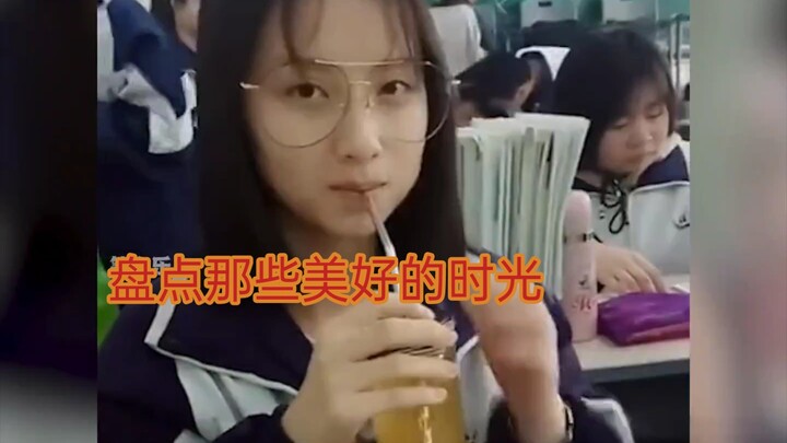 A Nostalgic Look Back at All the Beautiful Days on Campus