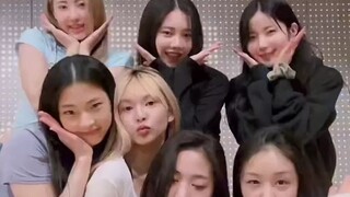 babymonster ruka,pharita asa, ahyeon, rami,rora, chiquita dance flower