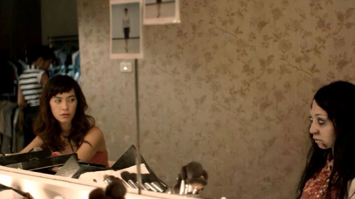 Horror version: Explain the top 6 Thai ghost movies, a female ghost enters the set to play a female 