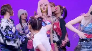 XG's lead singer and dancer