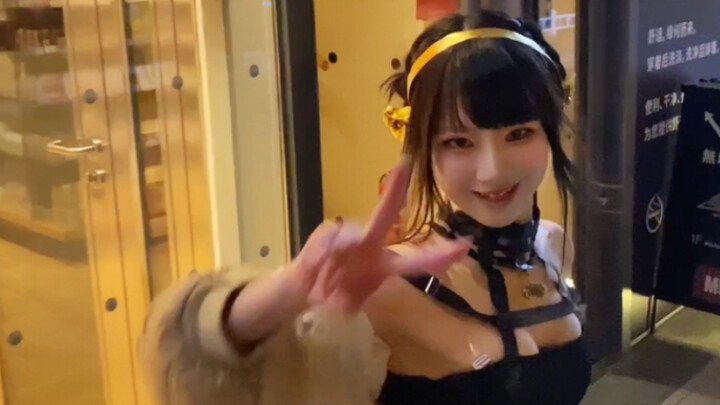 封面不及本人万分之一！！