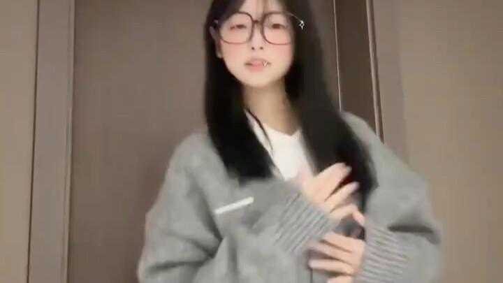 The contrast is huge when someone wears glasses!