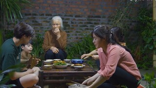 Thịt ba chỉ khía nước dừa cá kho mắm  Bữa cơm mẹ nấu đậm đà hương vị