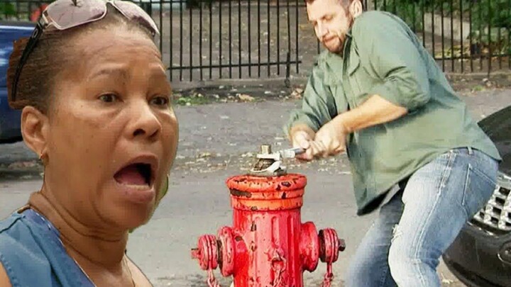 ปัญหาเมืองเฮฮา | เพียงเพื่อหัวเราะมุข