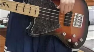 The three stages of buying a guitar after watching a girl band in the second dimension