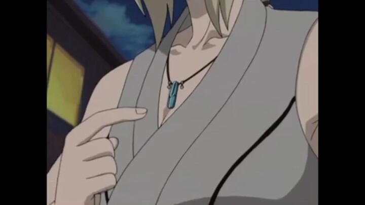 TSUNADE BUKA BAJU DIDEPAN JIRAIYA