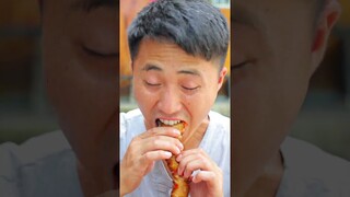 mukbang | Spicy sausage | funny mukbang | cooking videos | chinese food | songsong and ermao