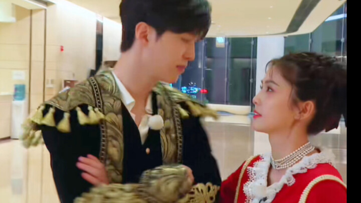 【Bai Lu & Fan Chengcheng】“Bai Lu, Bai Lu!” “Be a little nicer to your new friend, okay?” A brand-new