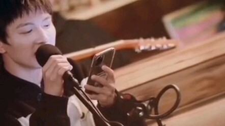 Zhou Shen's "Newbie Arrives" singing "Say Goodbye" is so good!
