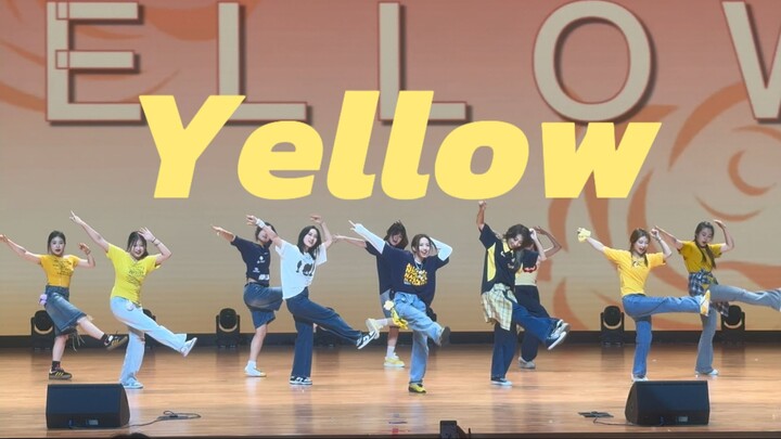 Bahkan setelah satu tahun pun masih seperti ini: Terus mencintaimu. Yellow - Treasure