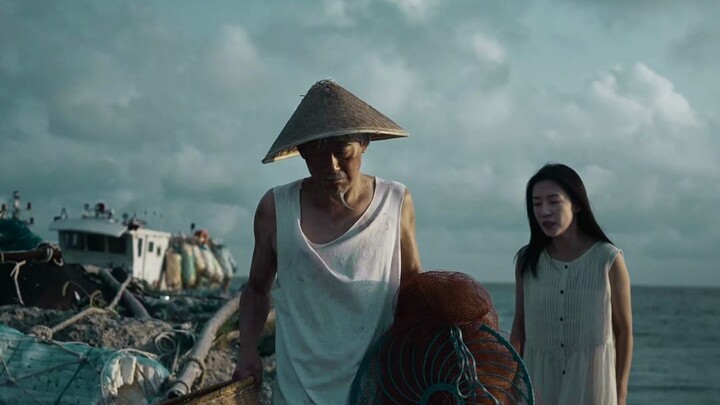 Sóng biển rên rỉ, ai có thể che chở đại dương xanh biếc?