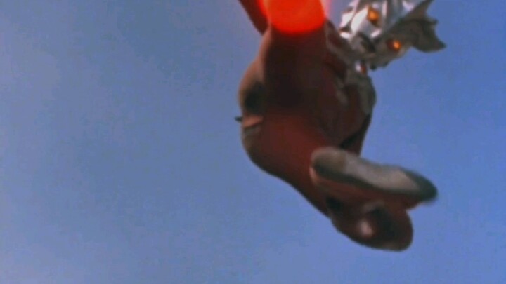 [Ultraman] Those moments when the big moves were resisted