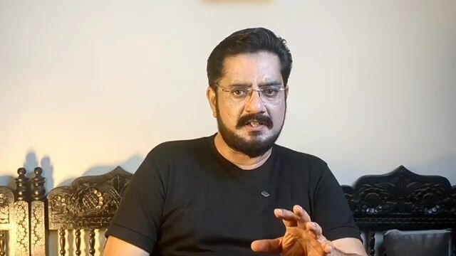 modi vs cockroaches