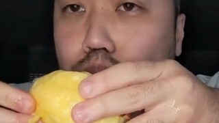 ASMR Mango 🥭 - Eating Sounds + Piano Music 🎹🎵 (NO TALKING)