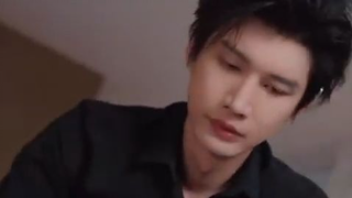 Tunangan brengsek sengaja tak hadir di pernikahan,gadis menikah miliarder tampan