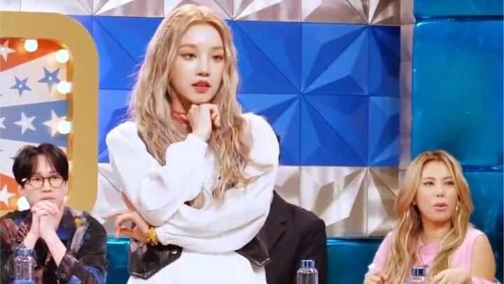 Die-hard fan! TV People releases a straight-shot video of YeoJung's spontaneous dance with Super Jun