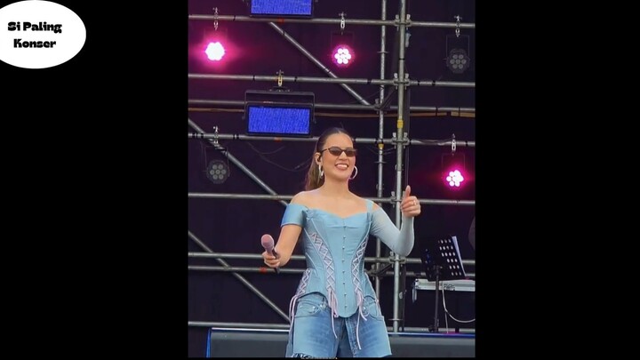 Ternyata Tanpamu (Cantik) - Raisa. Live at Pestapora 2025. #raisa #konserjakarta #konsermusik #pesta